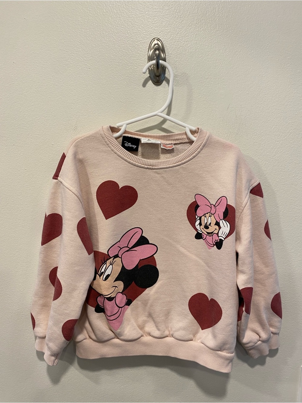 Zara Disney Minnie Mouse Girls sweatshirt in size 6